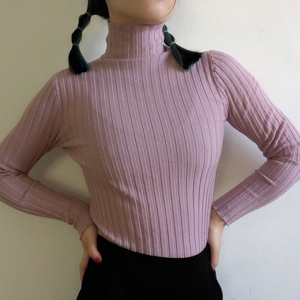 🌸 Knit pink mock neck basic fitted top 🌸